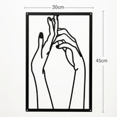 Painel Decorativo Feminino Vazado em Metal – Arte de Parede Moderna para Casa