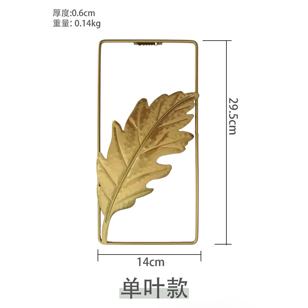 Painel Decorativo Feminino Vazado em Metal – Arte de Parede Moderna para Casa