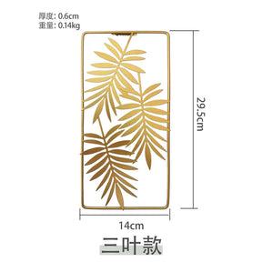 Painel Decorativo Feminino Vazado em Metal – Arte de Parede Moderna para Casa